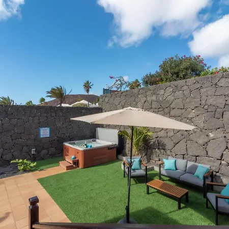Willa Veintidos, Playa Blanca (Lanzarote)